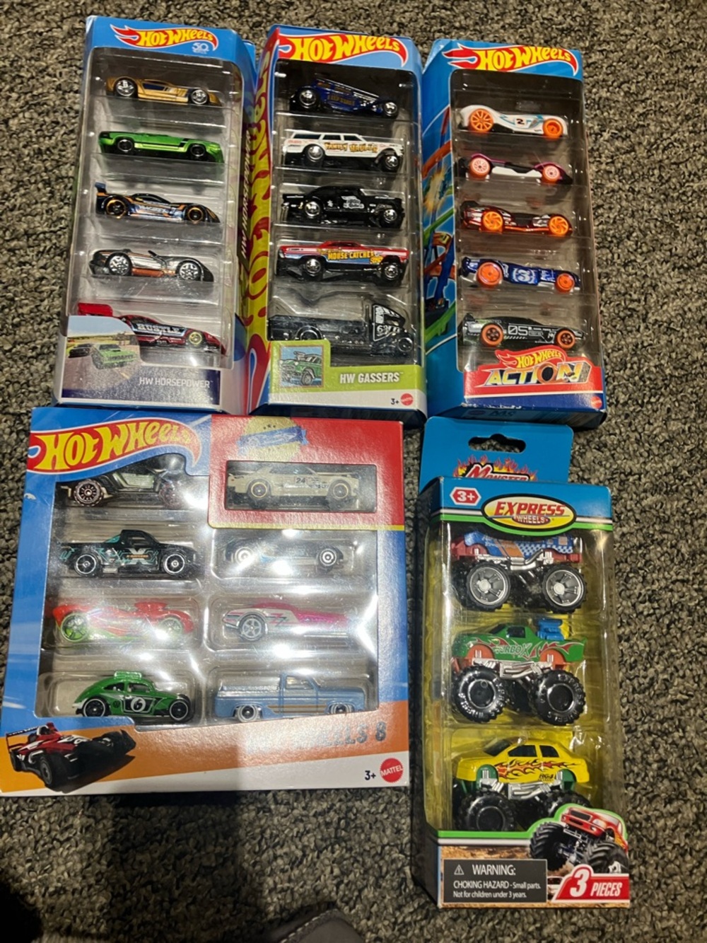 Hot wheels Cars/Track Builder/HW Gassers (23 total) - Picture 6 of 6